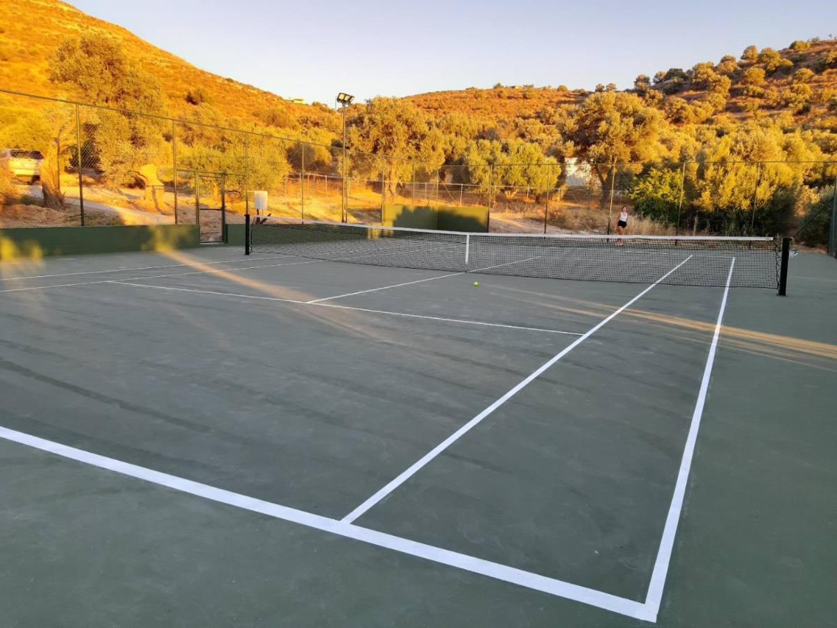 Villa Oasis كاميلاريون المظهر الخارجي الصورة